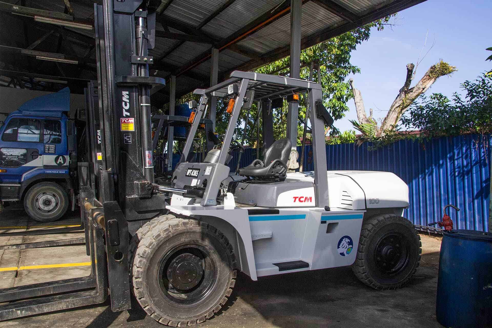 transport-forklift-100-tons